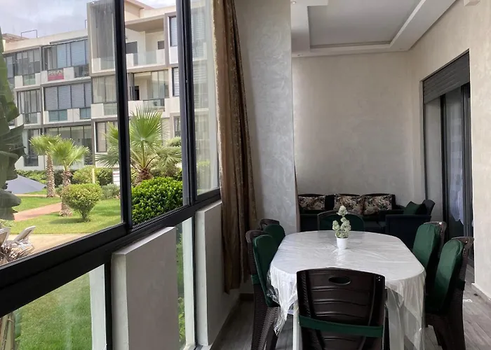 Appartement Spacieux Avec Piscine A Dar Bouazza - Dar Bouazza