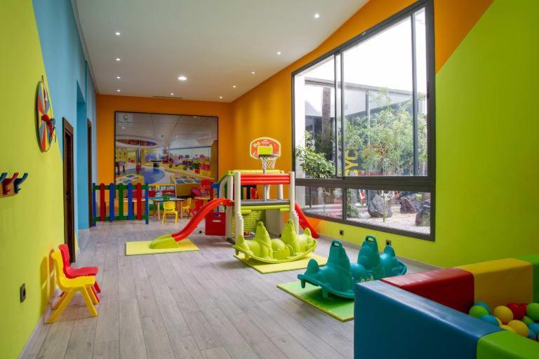 Appartement Spacieux Avec Piscine A Dar Bouazza - Dar Bouazza