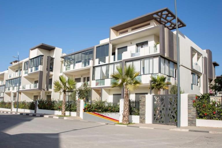 Appartement Spacieux Avec Piscine A Dar Bouazza - Dar Bouazza